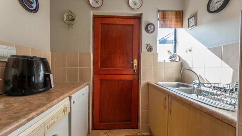 3 Bedroom Property for Sale in Atlantic Beach Golf Estate Western Cape